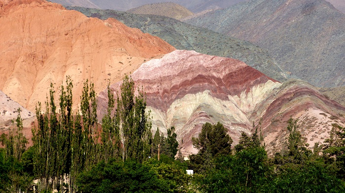Cerro-de-los-Siete-Colores