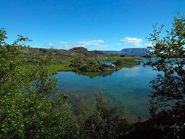 HIKING-AT-MOUNT-ESJA-iceland