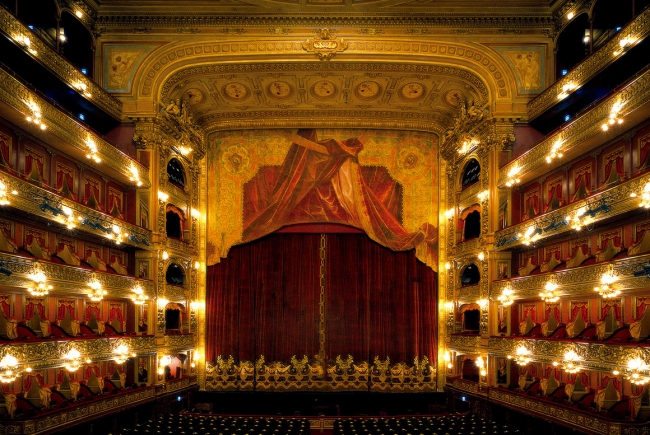 Teatro-Colón