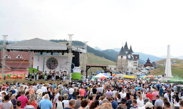 hora-de-la-prislop-festival-Romania