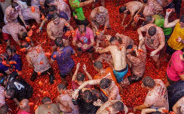 la-tomatina-festival-europe