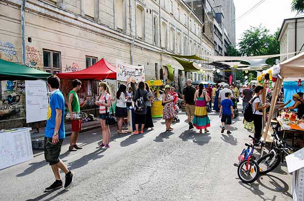 street-delevery-festival-Romania