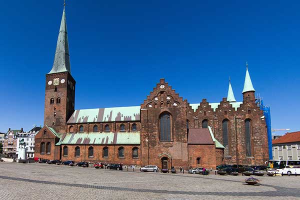 آرهوس-كاتدرائية-الدنمارك