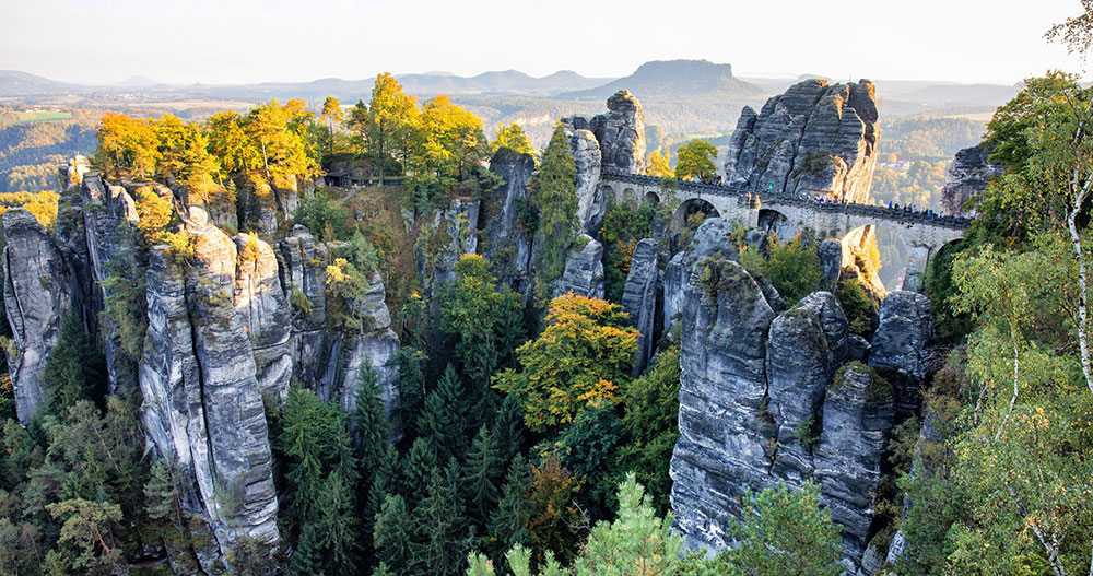 BASTEI-BRIDGE,-ELBE-RIVER,-SAXON-SWITZERLAND