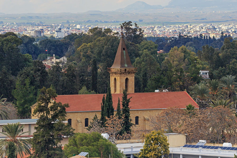 CHURCH-OF-THE-HOLY-CROSS