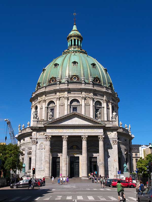 ÉGLISE-FREDERIK-DANEMARK