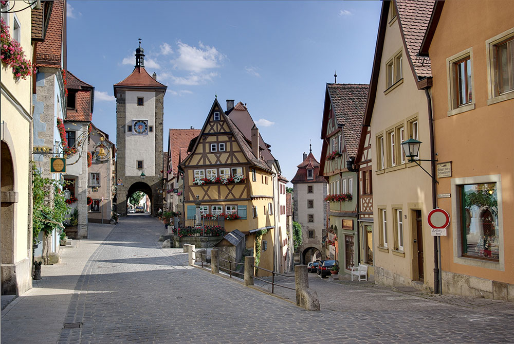 ROTHENBURG-OB-DER-TAUBER,-FRANCONIA,-BAVARIA