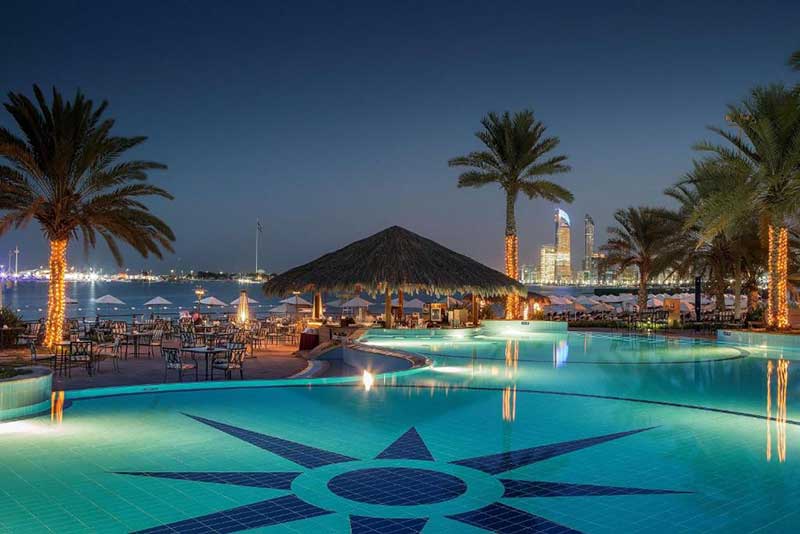 RADISSON-BLU-HOTEL-&-RESORT,-ABU-DHABI-CORNICHE-UAE