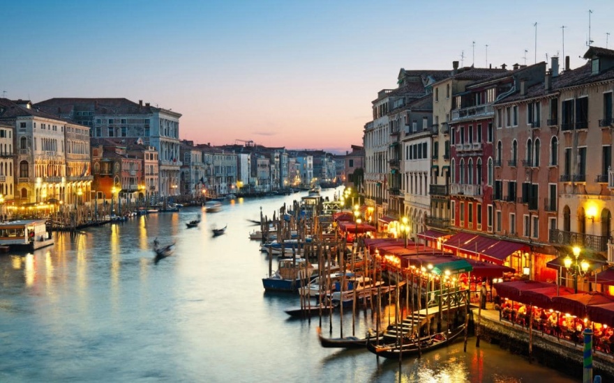 Top-ten-best-travel-places-in-Venice